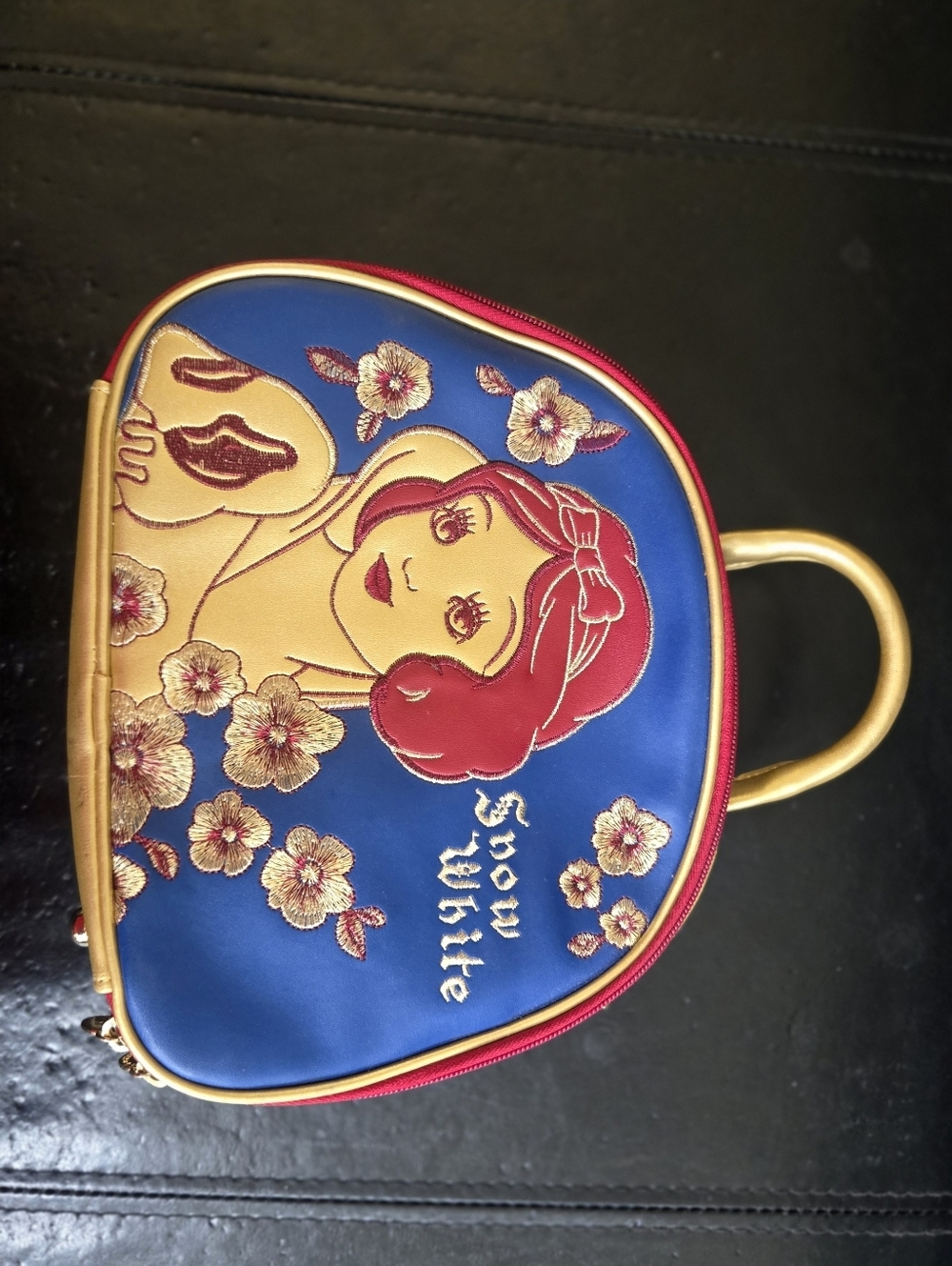 Rare Limited Edition Bésame Cosmetics Snow White 1937 collection makeup bag